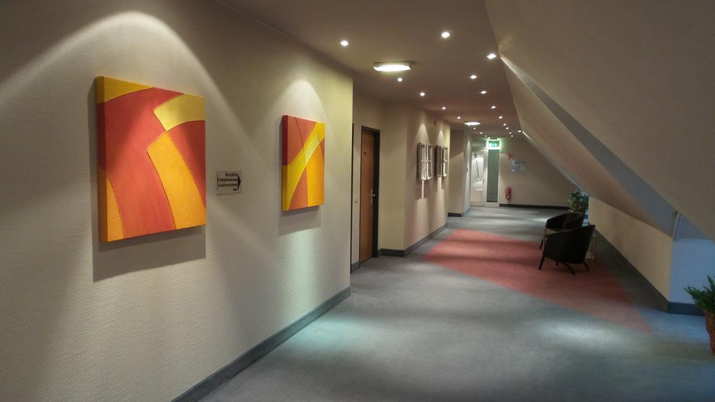 City Hotel אשרסלבן מראה חיצוני תמונה