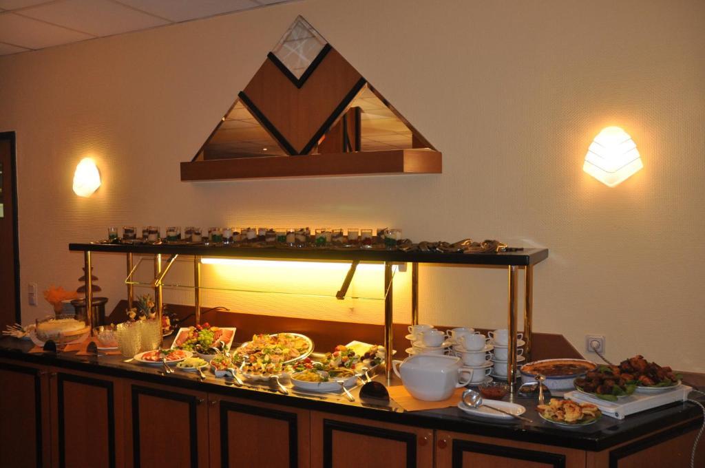 City Hotel אשרסלבן מראה חיצוני תמונה